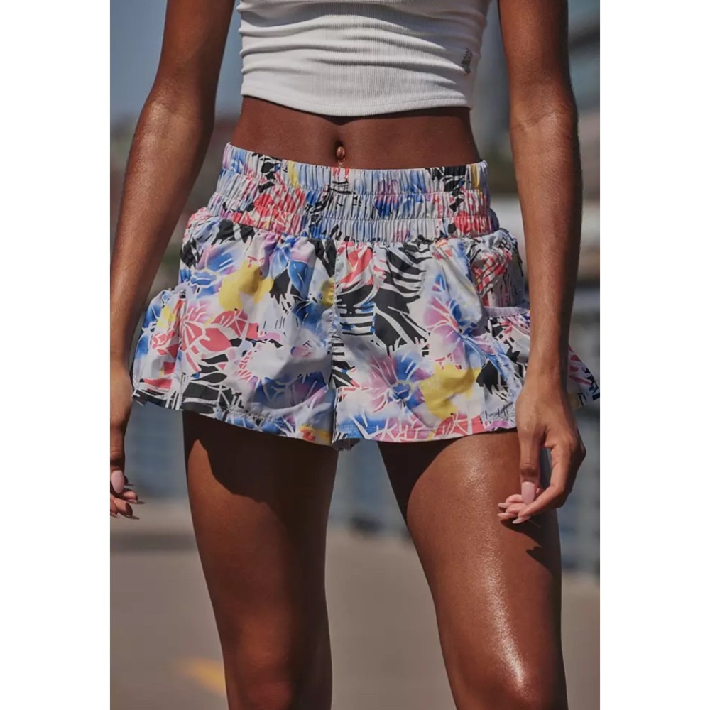 NWT FP Movement Women's Get Your Flirt On Shorts, size medium